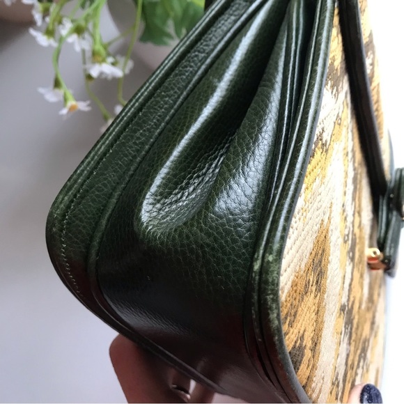 NETTIE ROSENSTEIN Tapestry Tribal Print RARE EDITION Mini Handbag - Picture 6 of 17